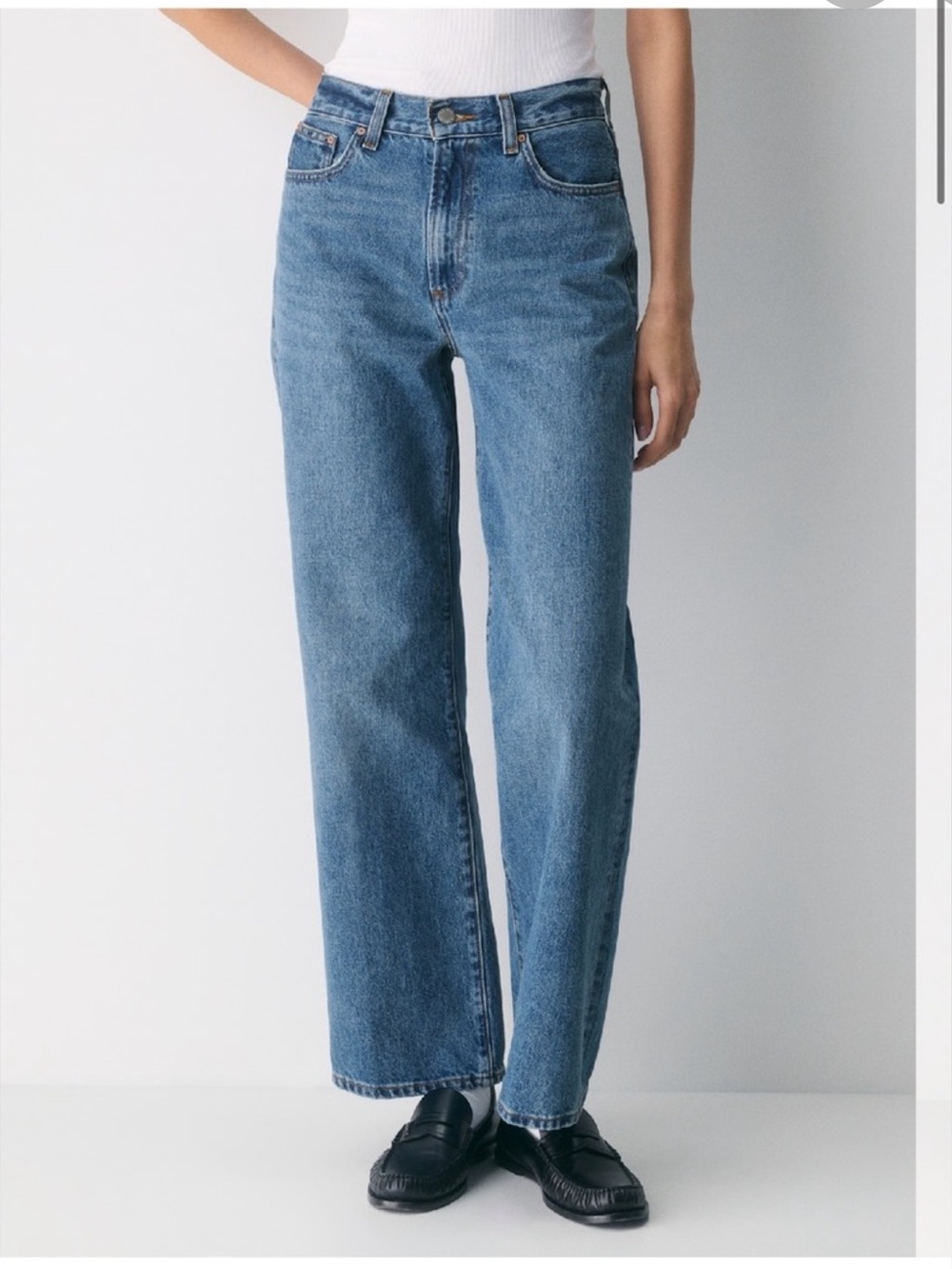 Denim Forum Aritzia Farrah 100 % cotton High Rise Wide Relaxed Jeans. 25